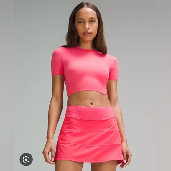 Lululemon Wundermost Ultra-Soft Nulu Crewneck Cropped T-Shirt - Picture 1 of 1